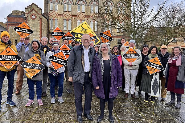 Lib Dem Leader Ed Davey (Left) pictured with Edna Murphy (right) 